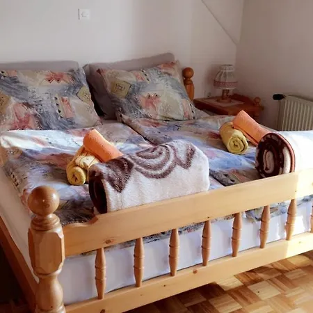 & Lipa Apartman *