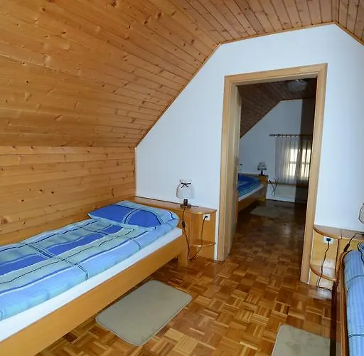 Apartma & Lipa Bohinj